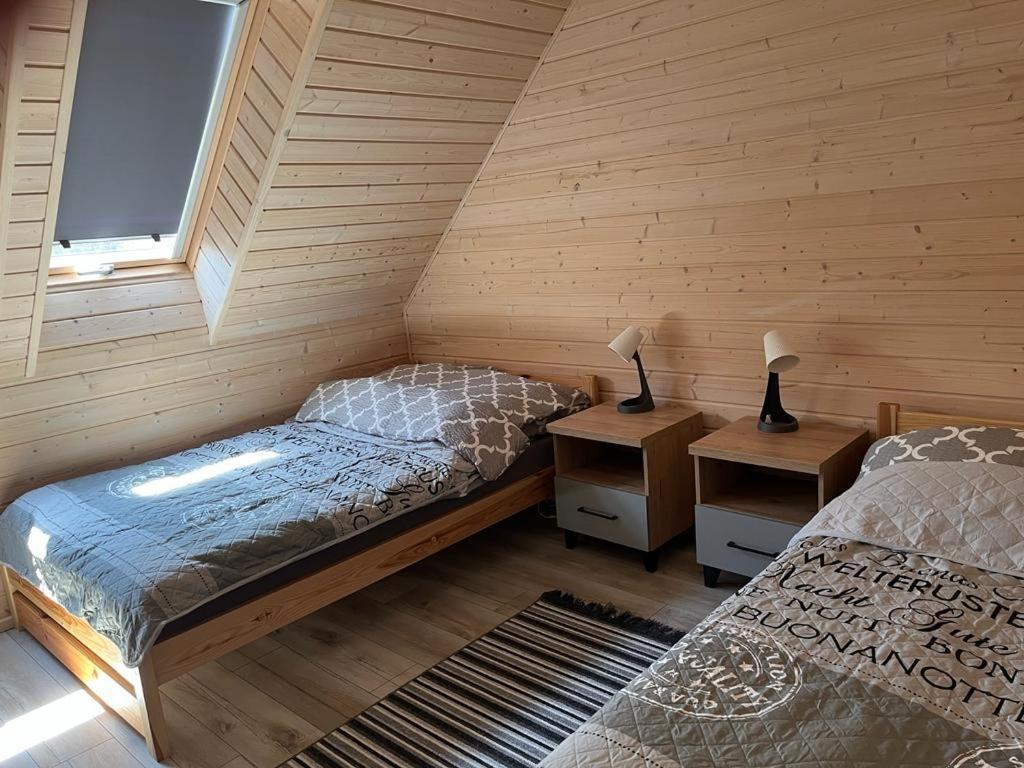 Nowe Domki Letniskowe โปเบียโรโว ภายนอก รูปภาพ