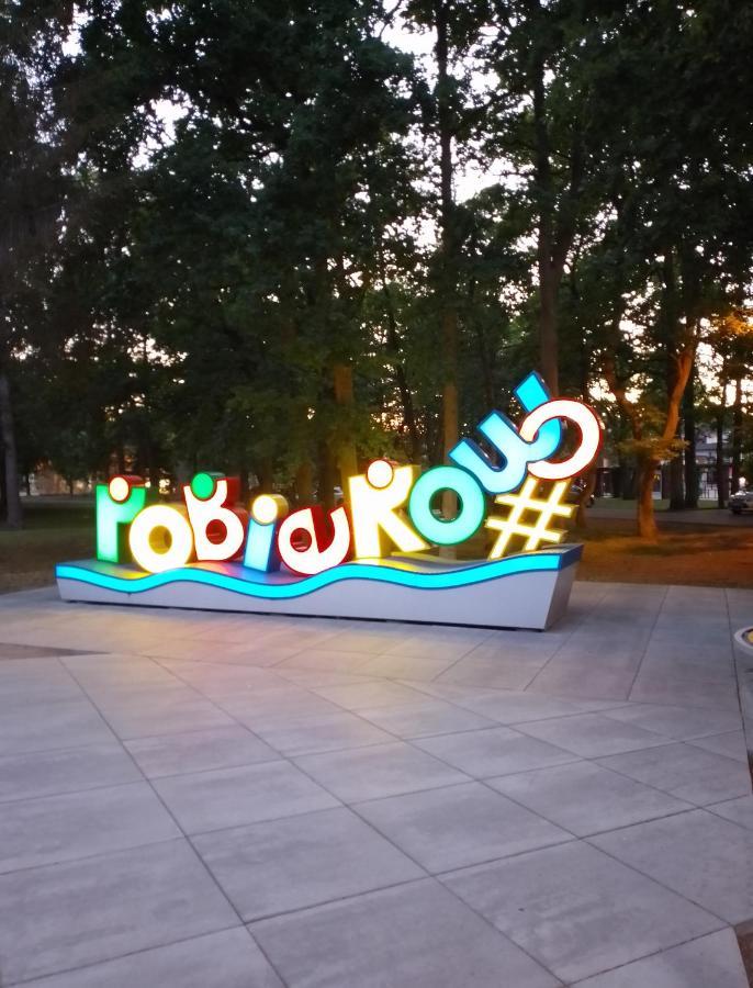 Nowe Domki Letniskowe โปเบียโรโว ภายนอก รูปภาพ